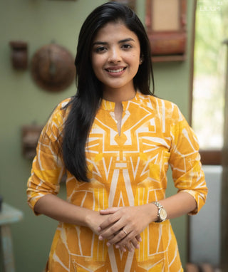 Sunlit Amber Cotton Co-Ord Set with Pockets | Casual Wear