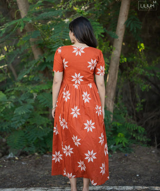 Rust Petal Cotton Maxi Dress with Pockets – Everyday Comfort