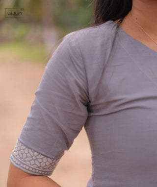 Silver Sage Handloom Cotton Kurti – Everyday Comfort Wear
