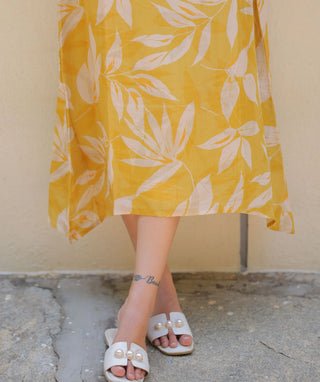 Golden Willow Muslin A-Line Dress with Pockets | 3/4 Sleeve