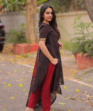 Crimson Noir Mangalagiri Chanderi 3-Piece Co-Ord Set