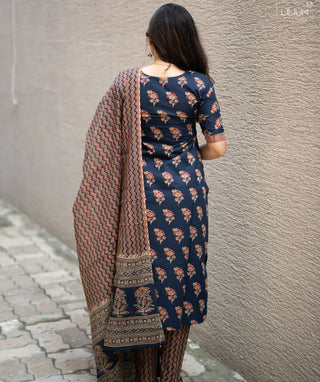 Indigo Noir Blossom Handloom Cotton 3-Piece Set with Pockets