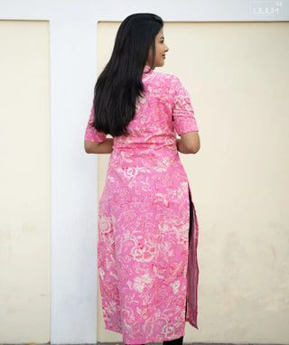 Blush Peony Bloom Cotton Kurti – Elbow Sleeve Style