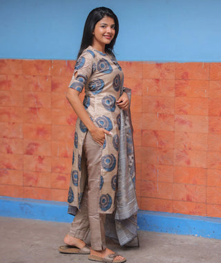 Misty Azure Tussar Slub 3-Piece Set with Pockets & Dupatta