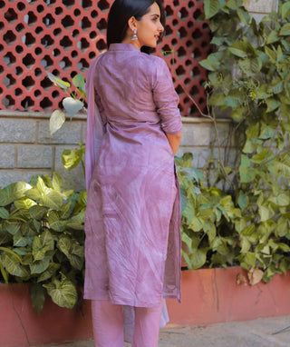Vintage Mauve Cotton Kurti with Shawl – 3/4 Sleeve Style