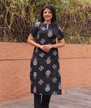 Noir Heritage Printed Co-ord Set in Siberian Tussar