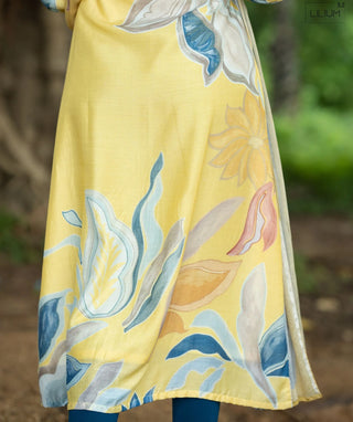 Honeydew Blossom Muslin A-Line Kurti with Shawl