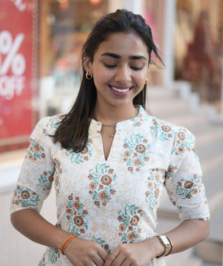 Ivory Meadow Cotton Co-ords Set with Pockets – Casual Chic