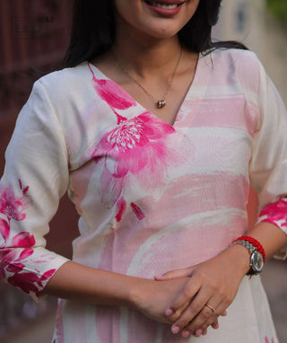 Blushing Peony Pearl Modal Slub 3/4 Sleeve Kurti