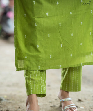 Lime Parrot Green Handloom Cotton Co-ords with Pockets
