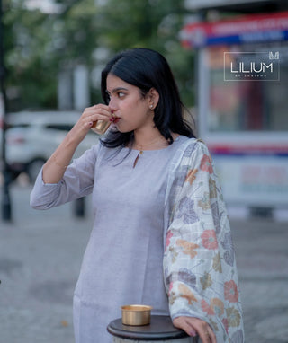 Grey & White Cotton Slub Kurti with Shawl – Casual Chic