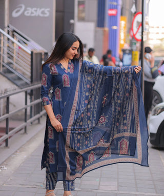 Midnight Sapphire Cotton 3 Piece Set with Pockets
