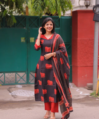 Cotton 3 piece set with matching dupatta