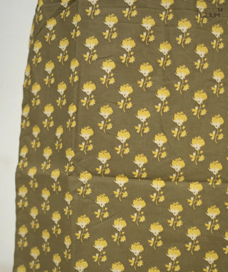 Casual Wear Kurti with Open Slit Detail