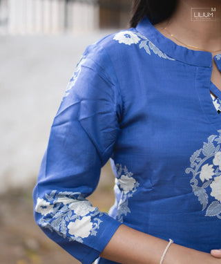 Elegant Cerulean Bloom Casual Kurti