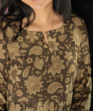 Elegant Coffee Petals Maxi Dress for Women