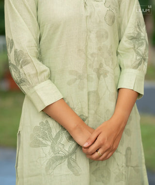 Comfortable Semi Waistband Co-ords in Sage Dynasty