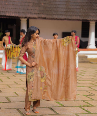 Casual festive dress with dupatta for Onam festival