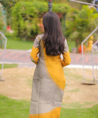 Elegant Autumn Kurti Design