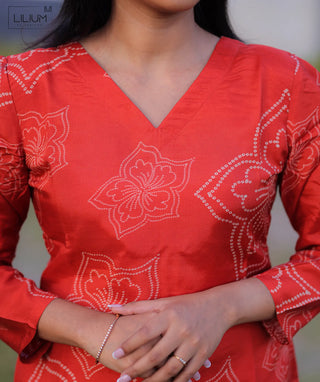 Elegant Monarch Bloom Casual Kurti