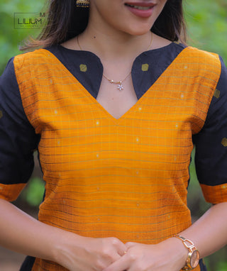 Elegant Zari Cotton Kurti