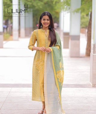 Elora Verde Mul Cotton A-Line Kurti with Shawl