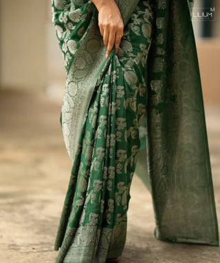 Ethnic Banaras Georgette Saree for Celebrations