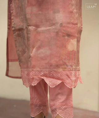 Full-length 46-inch muslin dress set