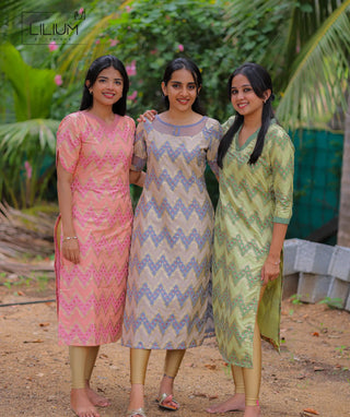 Women’s Festive Wear Kurti Hariyali Glow