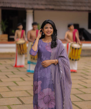 Onam festival dress in handloom cotton with dupatta