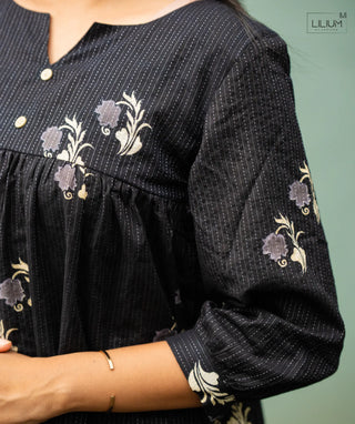 Kantha cotton maxi dress in dark noir color