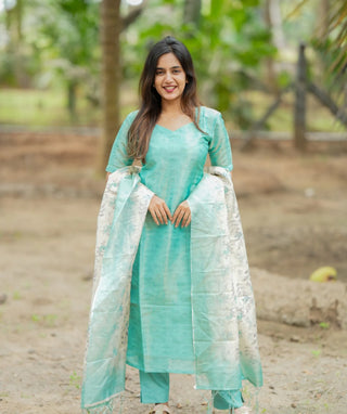 AquaCraft Green casual kurti set for women, laid flat