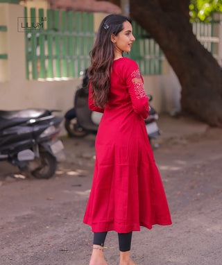 Red kurti in linen tussar fabric