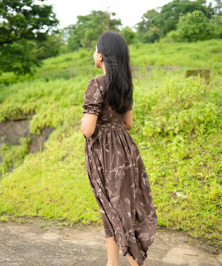 Mocha Trails Fabric Close-Up