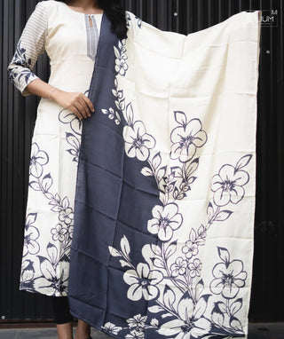 Muslin fabric kurti with shawl for women