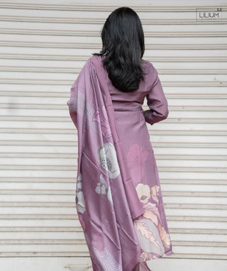 Comfortable Ethereal Iris Muslin Set