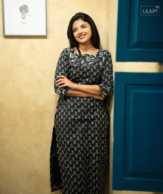 Night Garden cotton kurti front view