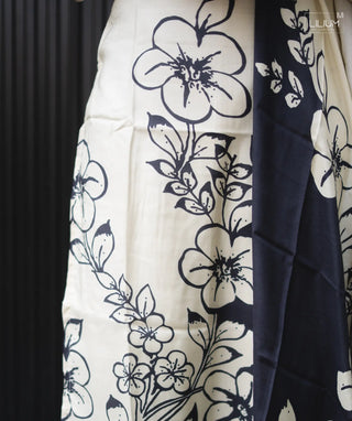 Open slit muslin kurti with shawl design