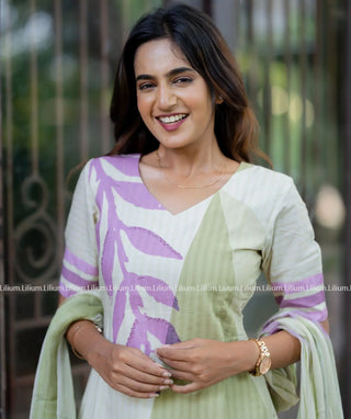 Orchid Whisper cotton 3-piece kurti set front view