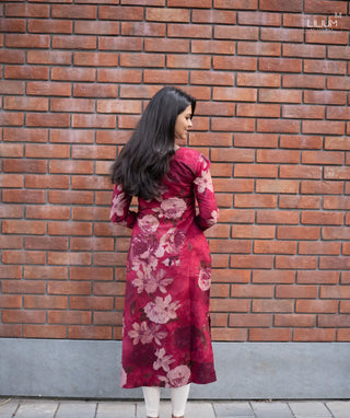 Red floral kurti side view