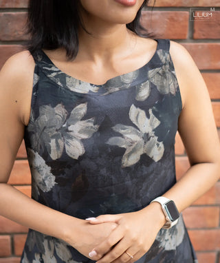 Sleeveless cotton maxi dress design