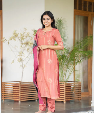 Sovereign Glow Muslin Silk Festive Set