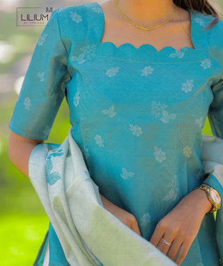 Elbow-length sleeve silk kurti in pastel blue