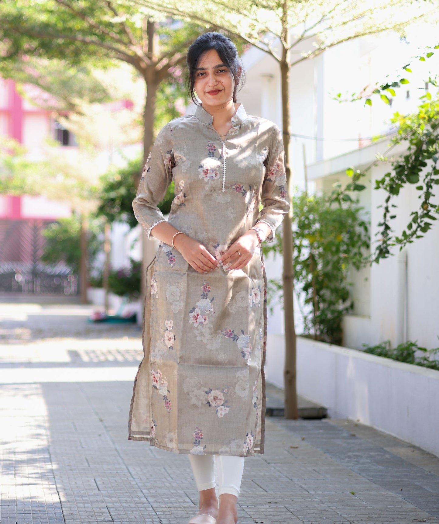 Tussar Silk Beige Floral Kurta – 3/4 Sleeve Collar Neck