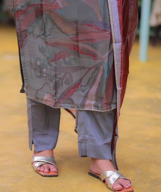 Women’s Silk Co-ords for Festive Look