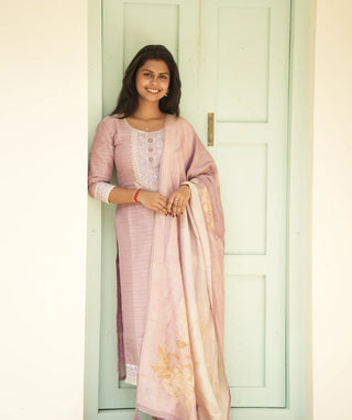 Rose Quartz Tussar Silk Festive 3-Piece Set with Pockets