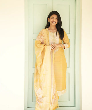 Harvest Gold Tussar Silk Festive 3-Piece Set with Pockets