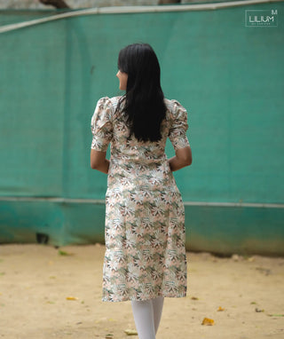 Minimalist design women’s cotton kurti