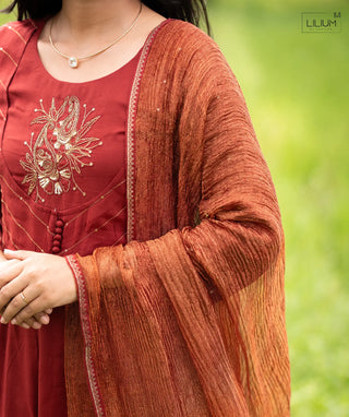 Stylish vermilion silk ethnic wear for women