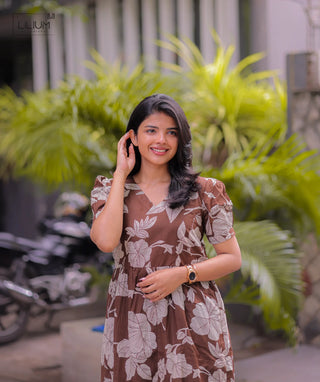Full-length soft cotton dress for casual wear